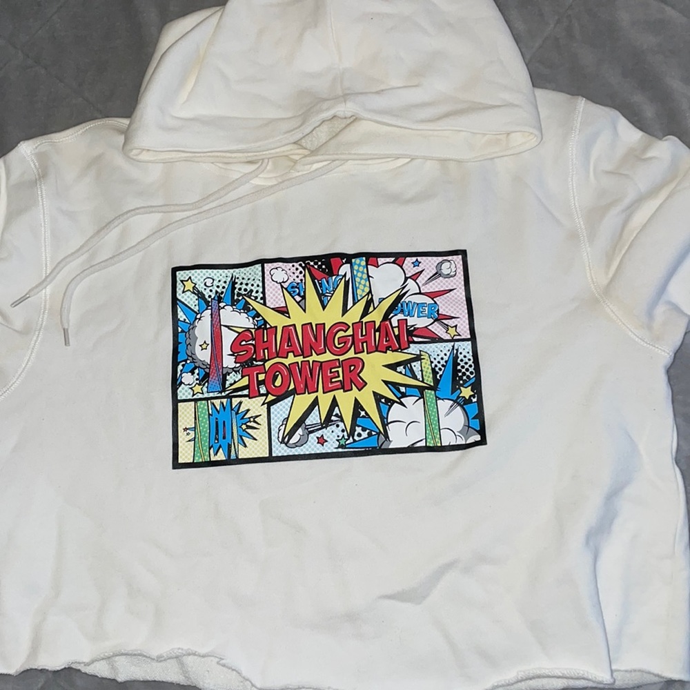Graphic tee cropped hoodie